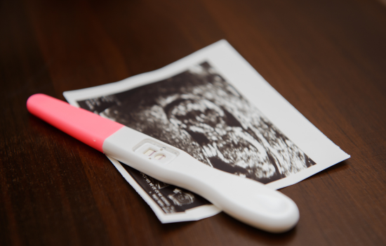 Faça um teste de gravidez grátis pelo celular
